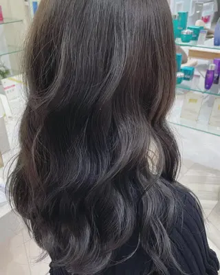 ロング 縮毛矯正・髪質改善 鈴木悠太/当日OK✨のヘアスタイル