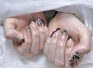 ネイル Mona【パラジェル ・長さ出し専門店】のネイルデザイン