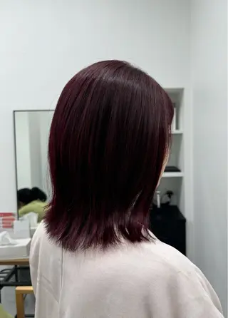 ミディアム カラー BELLE by revo所属・𝘀𝗮𝗲/ 艶髪/ショートボブのヘアスタイル