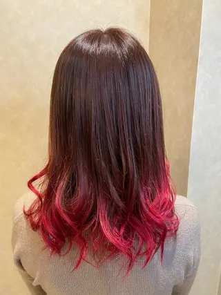 ミディアム カラー 小林 亜紀のヘアスタイル