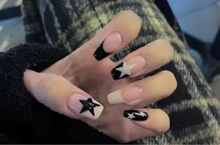 ネイル 🤩 Yuliaユリアのネイルデザイン