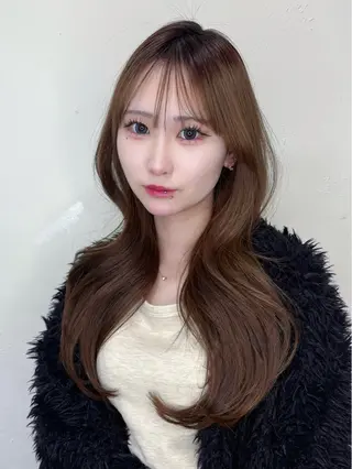 ロング こもも/ワンホン/ 韓国/髪質改善のヘアスタイル