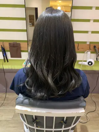 カラー ショート/ボブ/透明 感カラー/高橋あみのヘアスタイル