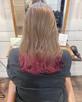 ロング ダブルカラー　/ インナーカラーMiiのヘアスタイル