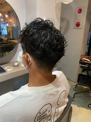 パーマ メンズ 美髪・シールエクステ ホソタニリョウコのヘアスタイル