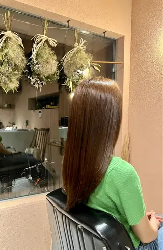 セミロング neguse所属・neguse 京都西院 貸切美容室のヘアスタイル