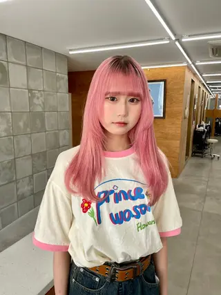 セミロング カラー tuco mireiのヘアスタイル