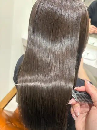 ロング カラー レイヤー／髪質改善 ／YUのヘアスタイル