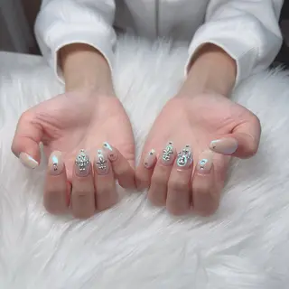 ネイル Nailsalon Lightsのネイルデザイン