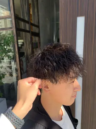 メンズ 岡田 拓真のヘアスタイル