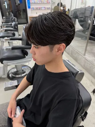 ショート パーマ メンズ 亀井隆汰/メンズ専門 パーマ特化美容師のヘアスタイル