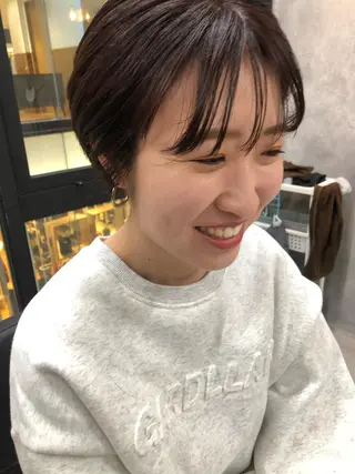 ショート 細川 夕利亜のヘアスタイル