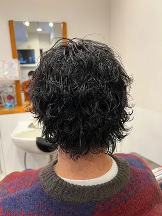 ミディアム パーマ メンズ アザマ　ヤスカツ _rosso 川口のヘアスタイル