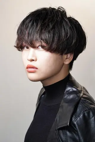 ショート パーマ 津田 祐岐のヘアスタイル