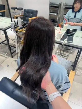 ミディアム カラー 後藤 愛美/レイヤーカットのヘアスタイル