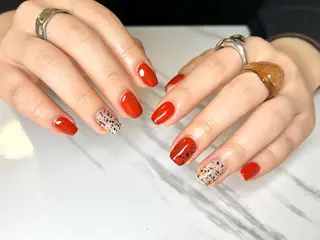 ショート ネイリスト シンのネイルデザイン