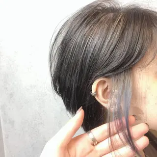 ショート カラー Minami🩵 新宿のヘアスタイル