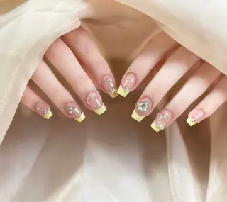 ネイル 小 雨のネイルデザイン