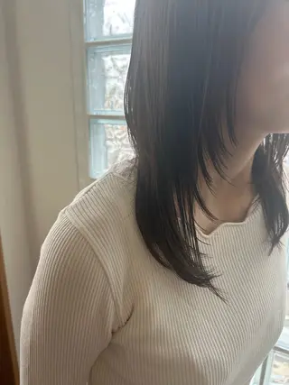 セミロング Sugarlu所属・吉田 晴香のヘアスタイル