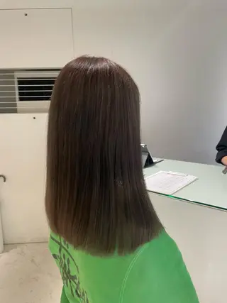 セミロング カラー loely 💞miyuのヘアスタイル