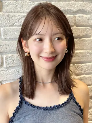 ミディアム カラー ヘアアレンジ 【柔らか透明感✨/ 似合せ前髪】大石葉月のヘアスタイル