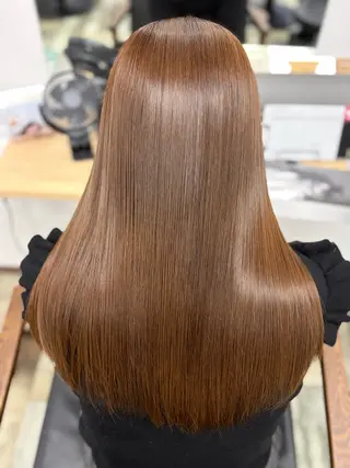 ロング 小澤 日菜のヘアスタイル