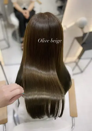 ロング カラー 艶髪・透明感カラー・ 韓国ヘア・Yuriのヘアスタイル
