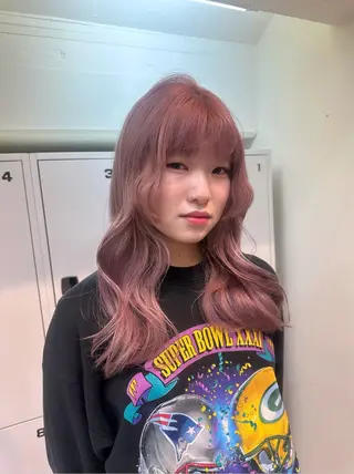 ロング Hana ハイトーン🕯🩰のヘアスタイル