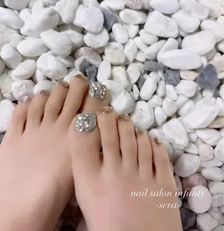 ネイル nail×eyebrow salon infinity所属・INFINITY SERAのネイルデザイン