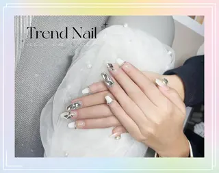 ロング トレンド ネイル スタジオのネイルデザイン