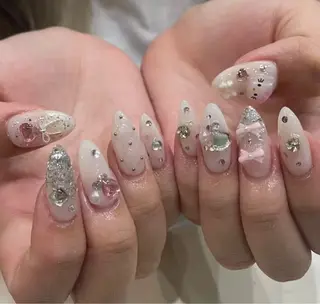 ネイル 相沢 さやかのネイルデザイン