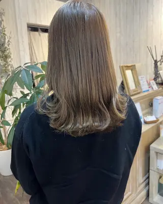 ロング カラー 透明感/レイヤー /ayaneのヘアスタイル