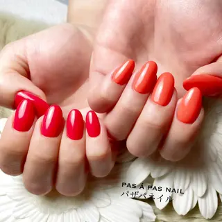 ミディアム ネイル Yakko pas á pasのネイルデザイン