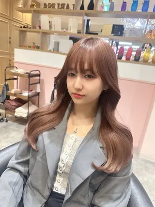 ロング レイヤーカット/ 艶 カラー/Manakaのヘアスタイル