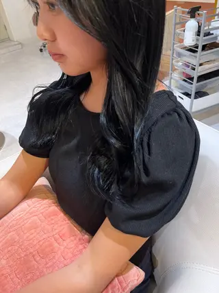 ロング 梛木 唯のヘアスタイル