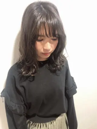 ミディアム カラー 美髪・髪質改善 有田怜平のヘアスタイル