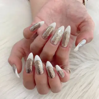 ネイル 💅ネイルハウス🏡 🎀TOMO🎀のネイルデザイン