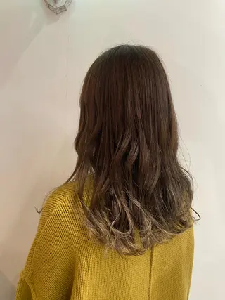 ロング カラー 福田 里央のヘアスタイル