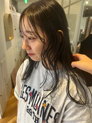 ロング カラー 南部 綾音のヘアスタイル