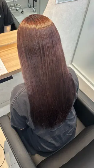 カラー 米倉 陽菜のヘアスタイル