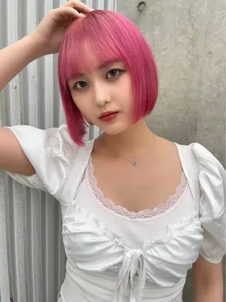 ショート カラー ヘアアレンジ 🩶【推しハイトーン 】yuzu🩶のヘアスタイル