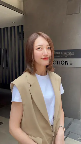 ミディアム カラー 服部 沙弥佳のヘアスタイル