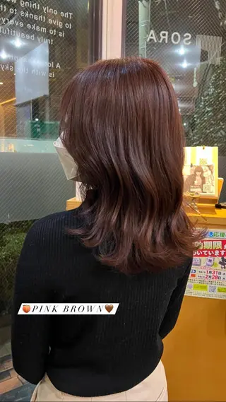 ミディアム 🍑明石 桃🍑のヘアスタイル
