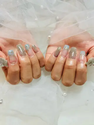 ネイル EmaNail天満橋店所属・EmaNail Risaのネイルデザイン