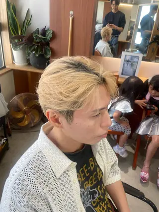 メンズ itsuki ／ 曲がる縮毛矯正のヘアスタイル