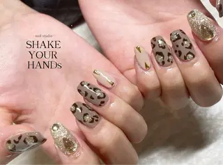 ネイル ネイルスタジオ シェイクユアハンズのネイルデザイン