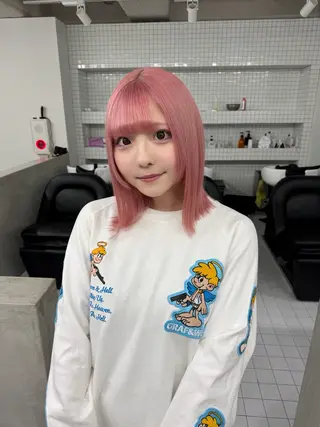 セミロング カラー ハイトーン/ピンク カラー/めい🎀のヘアスタイル