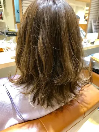 ミディアム カラー 色気レイヤー& ショートはお任せ🌟のヘアスタイル