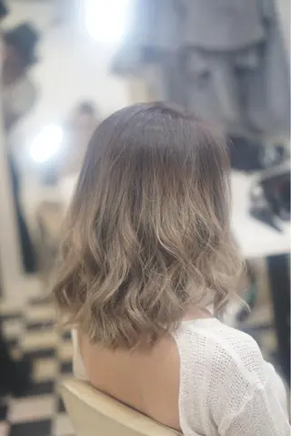 ショート ミディアム セミロング カラー 枝毛カット＆髪質改善 満足NO.1岡しゃんのヘアスタイル