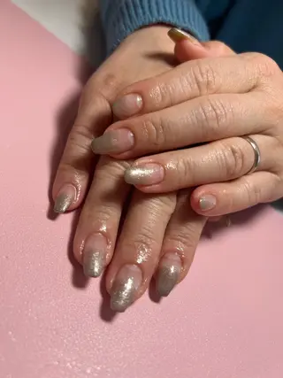 ネイル Ree所属・Ayumi (アユミ)のネイルデザイン